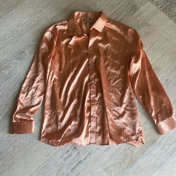 Silk peach button down shirt - Picture 2 of 5